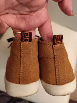 Zapatos niño marrones