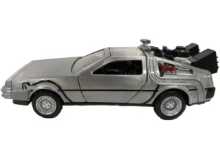 Coche Miniatura DeLorian Regreso al Futuro II 1:32