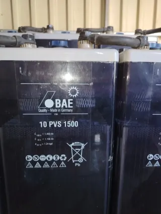 Inversor Solar 24V 3000W + 12 Baterías Solares 2V