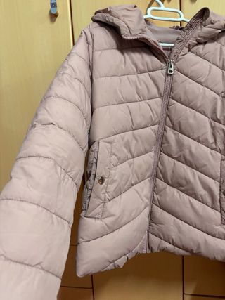 Abrigo acolchado rosa mujer con capucha