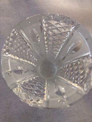 Jarrón pequeño decorativo cristal tallado