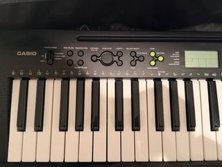 Teclado Casio CTK-240 con funda