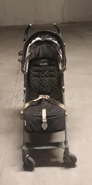 Carrito Bebé Maclaren Negro