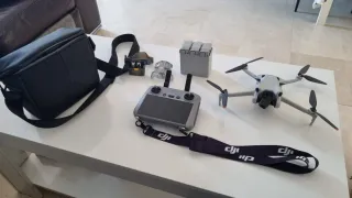 DJI Mini 4 Pro - Drone
