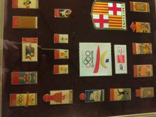 Pins Cuadro Barcelona 92