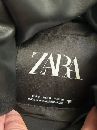 Lote 2 chalecos talla S (Zara y Stradivarius)