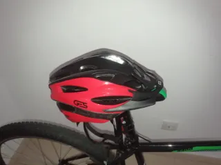 Bicicleta Rin 26 Negra Verde incluye luces y casco