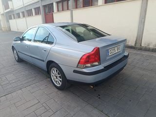 Volvo S60 2002