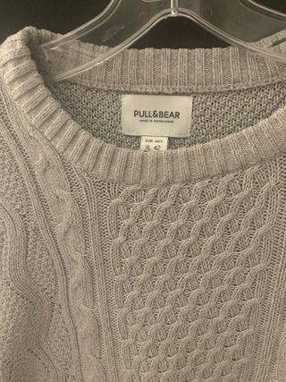 Jersey Pull&Bear Gris Talla XL
