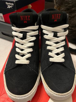 Zapatillas Nike Blazer Mid Negras Rojas