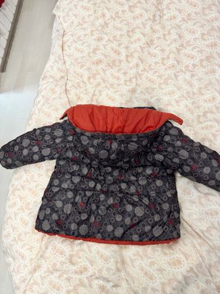Abrigo niña 3-4 años