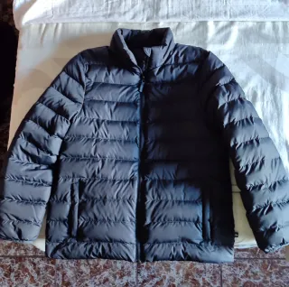 Abrigo deportivo unisex negro