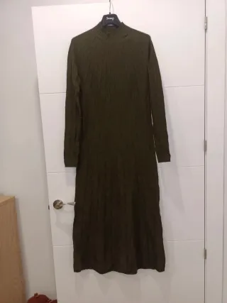 Vestido Mango verde militar talla L