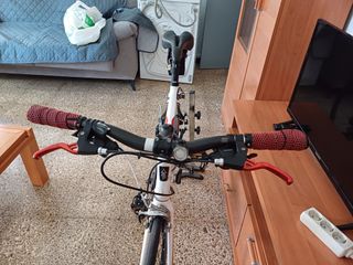 Bicicleta Híbrida BTWIN Triban 5