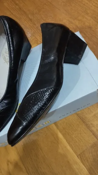 Mima Pies Zapatos Negros Piel Auténtica