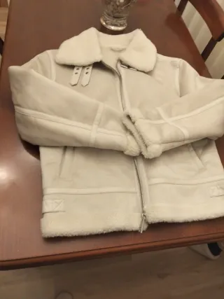 Cazadora borrego beige