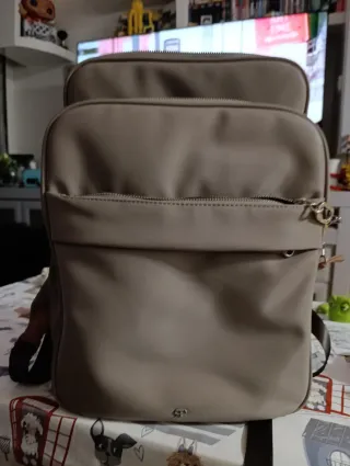 Mochila portátil beige