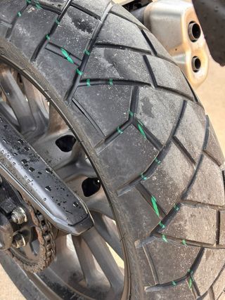 Honda CB500X Negra y Roja