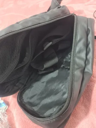 Riñonera UNISEX negra