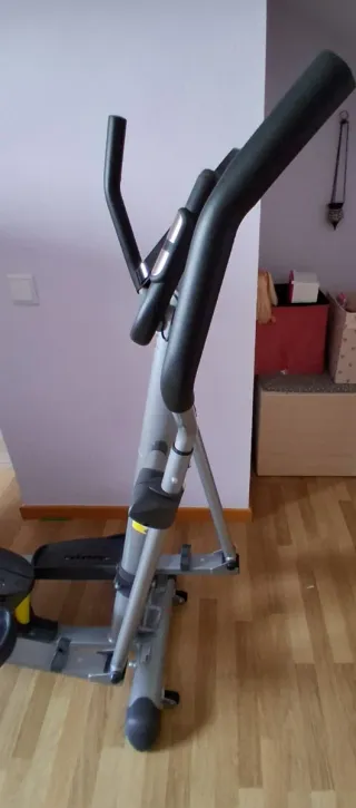 Bicicleta Elíptica BH Spazio G2567 Plegable