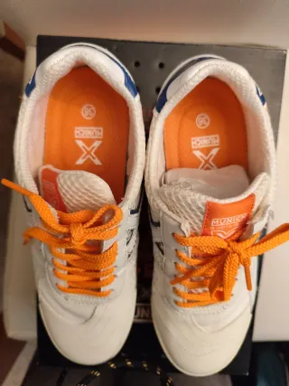 Zapatillas Munich Blancas y Naranjas