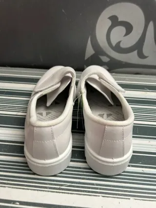 Zapatos de trabajo con cierre talla 38