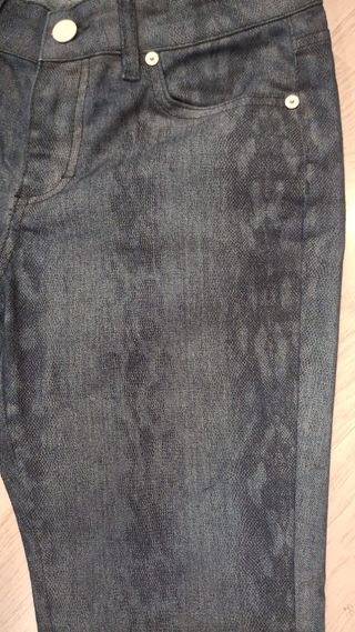 Pantalón vaquero Escada estampado