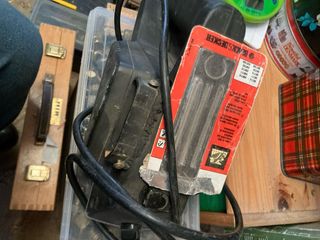 Cepillo Black & Decker BD 710 300W por jubilacion