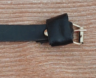 Cintura nera skinny fibbia metallo