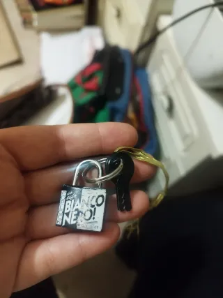 Lucchetto Bianco e Nero con Chiave