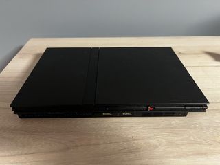 PlayStation 2 Negra + Pro5 + GT4