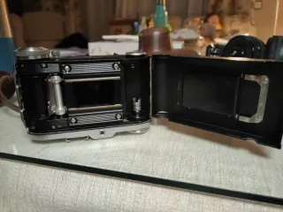 Cámara antigua Balda Baldinette