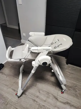 Trona Peg Perego