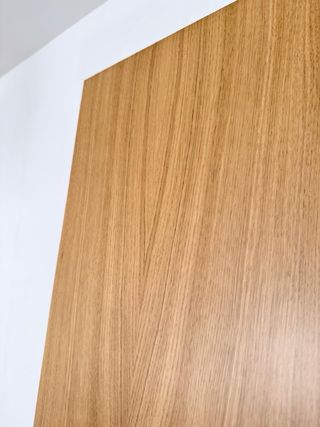 2 Puertas madera monobloc. (100 euros cada una)