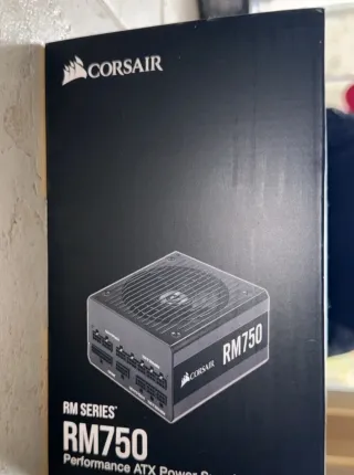 Corsair RM750 ATX Fuente de Alimentación