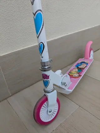 Patinete infantil Princesas Disney