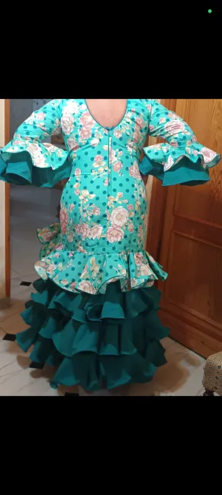 Traje de flamenca hecho a mano