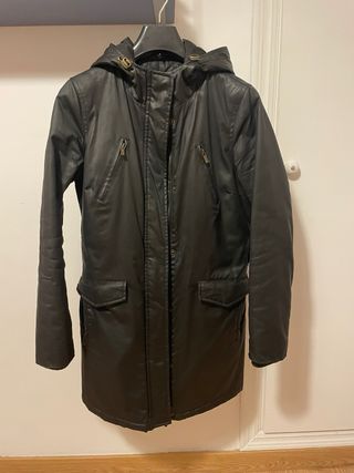 Chaquetón largo encerado negro