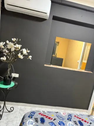 Habitación Para Mujer Trabajadora