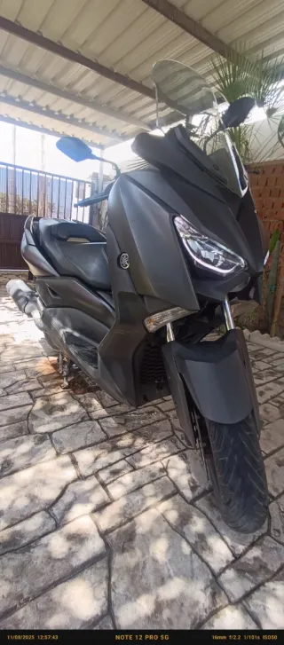 Yamaha XMAX 125 Scooter