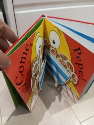 El pollo Pepe va al colegio (Spanish Edition)