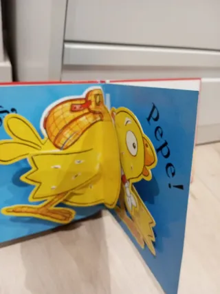 El pollo Pepe va al colegio (Spanish Edition)