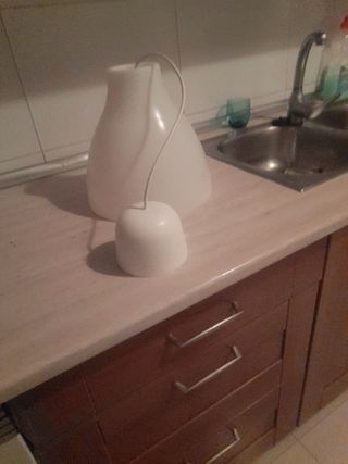 Lámpara de cocina blanca