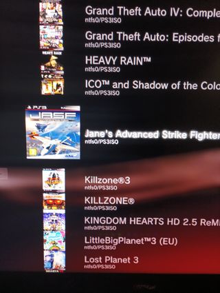 PS3 Super Slim Negra