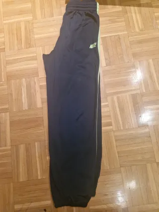 Pantalón chándal Nike Talla S
