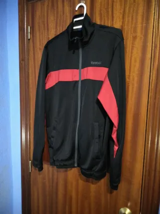 Chaqueta deportiva Reebok Talla S