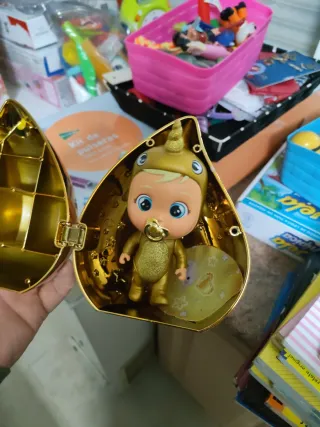 Bebé Llorón Lágrima Dorada