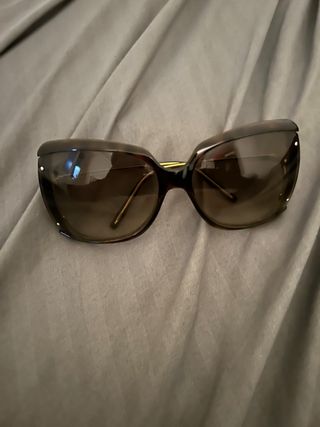 Gafas de sol Gucci marrones y doradas