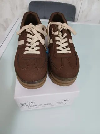 Scarpe da ginnastica marroni Findaly