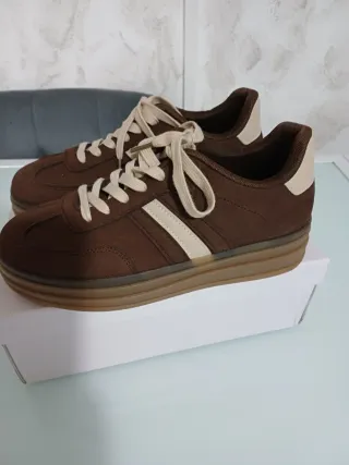 Scarpe da ginnastica marroni Findaly